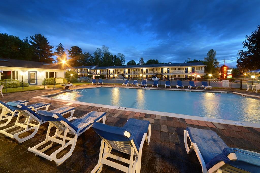 Turf And Spa Motel ซาราโทกาสปริงส์ ภายนอก รูปภาพ